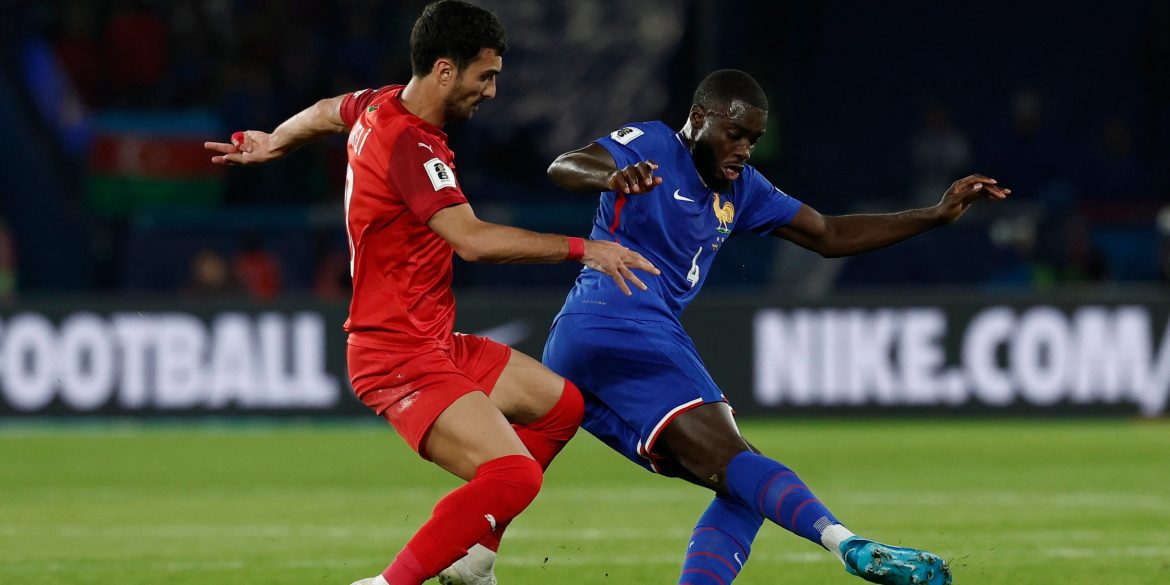 Chelsea now looking to sign "outstanding" £168k-a-week CB who's won 11 trophies